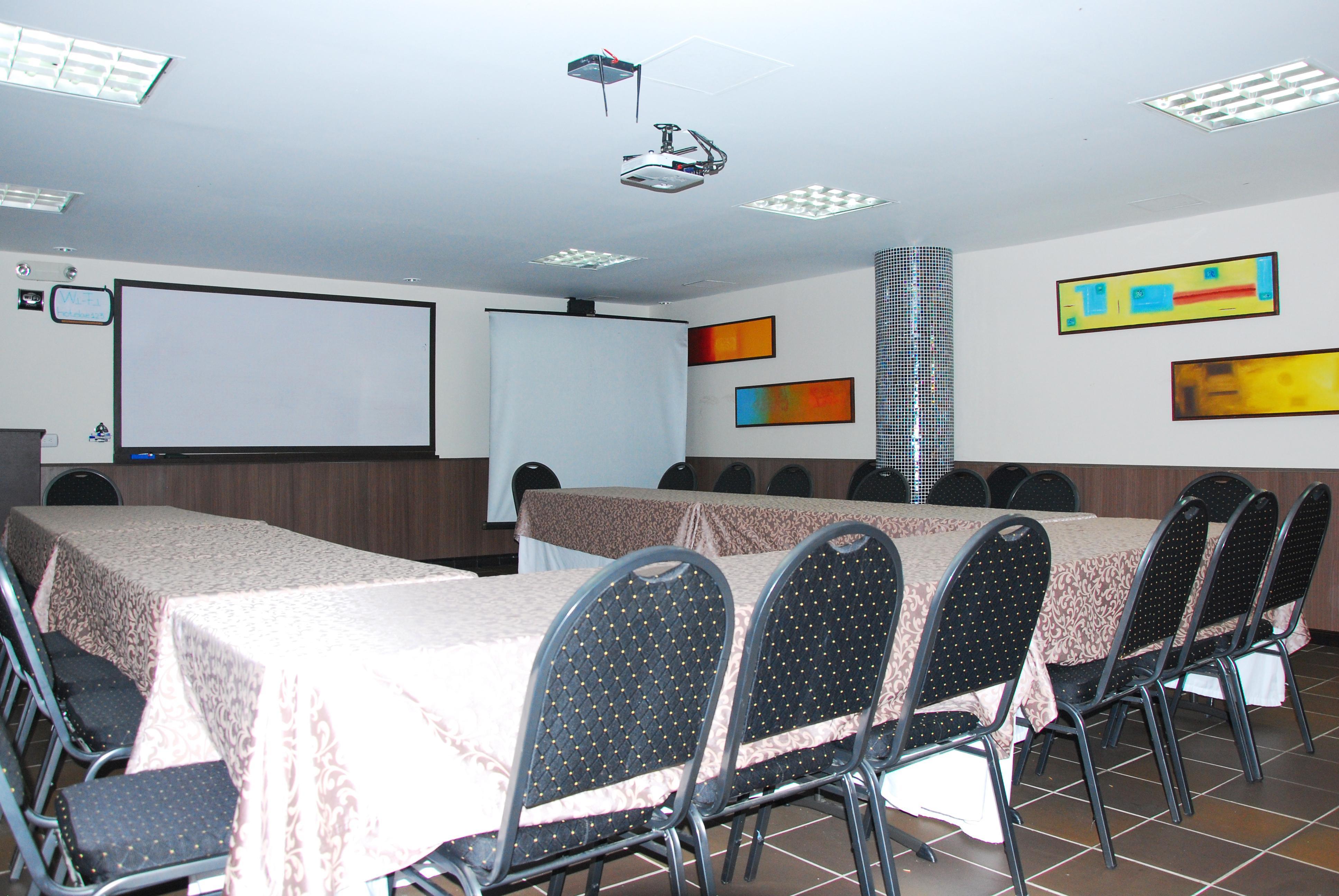 Hotel Acqua Medellín
