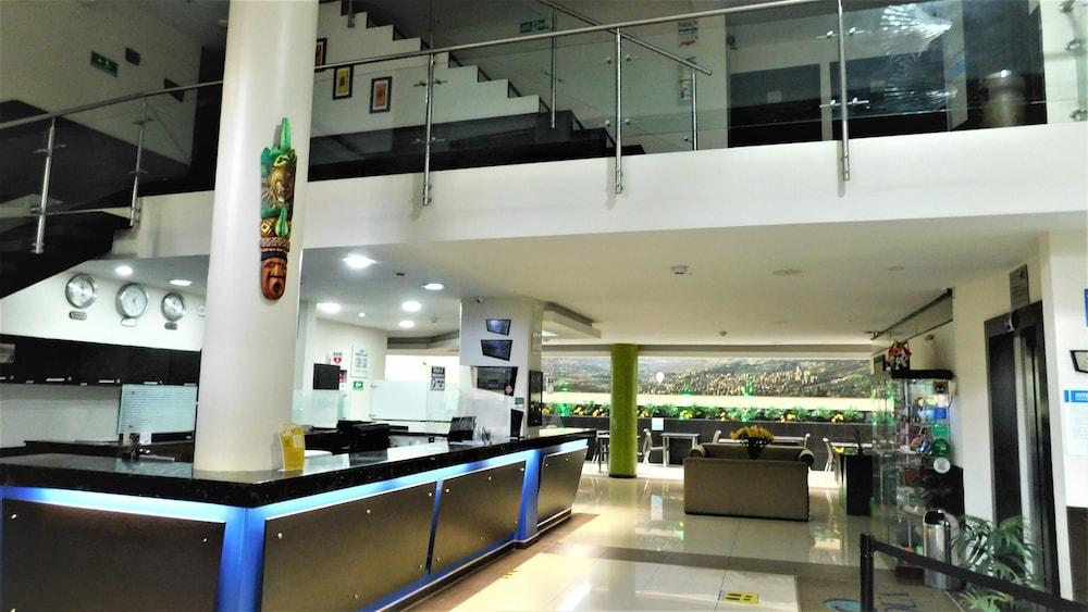 Hotel Acqua Medellín